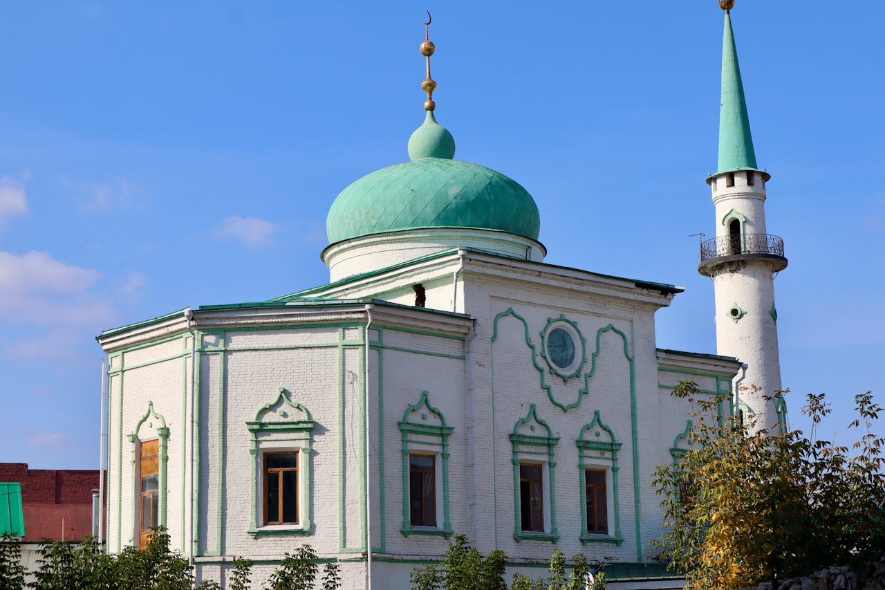 Beautiful Kazan mosque with green dome and minaret in Tatarstan, Russia.